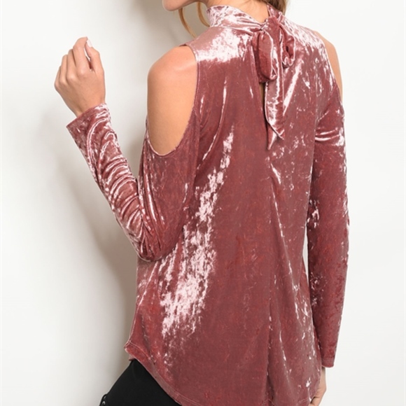 LAST 1! MAUVE VELVET COLD SHOUDLER TUNIC TOP - Picture 4 of 4